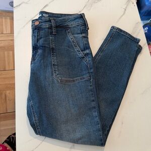 Old Navy Rockstar Super Skinny Ankle Jeans, size 4